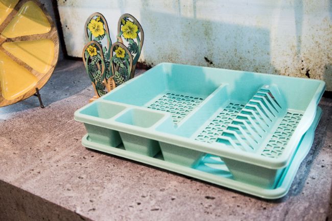 Escorredor de Louça com Tabuleiro | Praticidade e Design para a Sua Cozinha