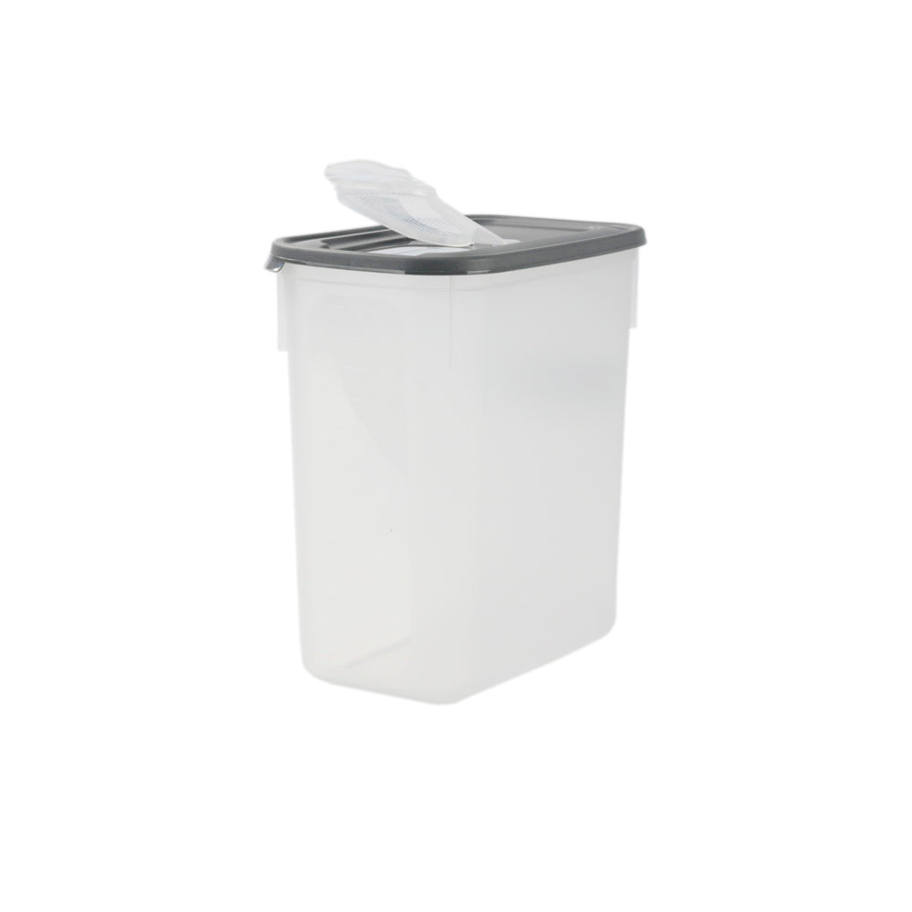 Recipiente para alimentos secos com dispensador com tampa cinzenta em fundo branco