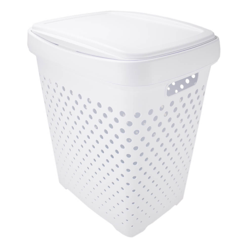 Cesto para roupa suja, com 50L de capacidade, em branco. Foto em fundo branco
